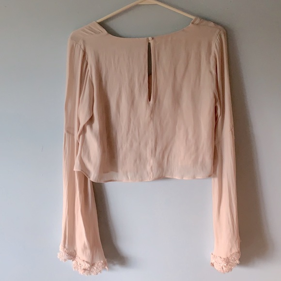 *2/$40* forever 21 crop top with bell sleeves sz S - Picture 3 of 4